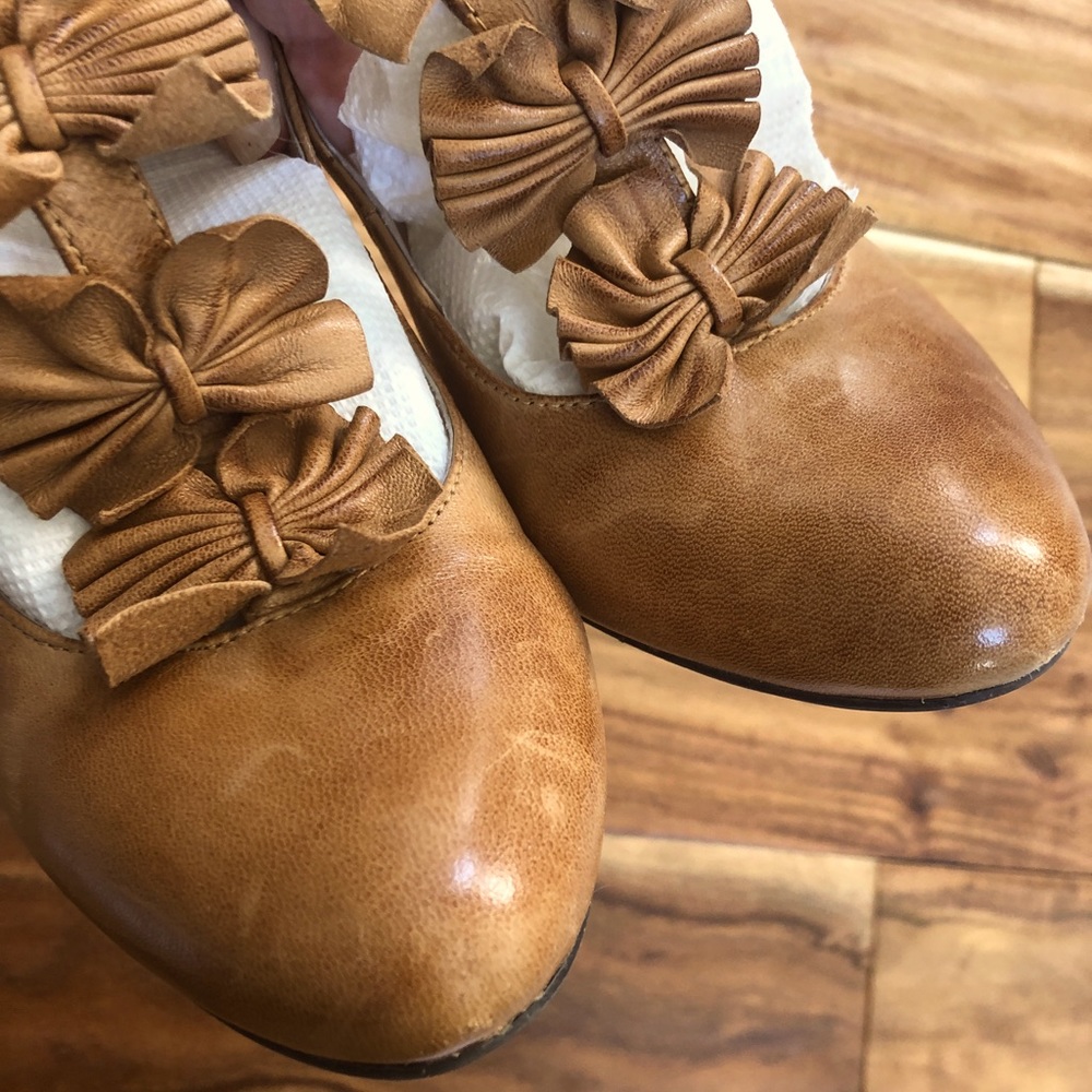 Chocolate Blu from Anthropologie Leather T-strap heel